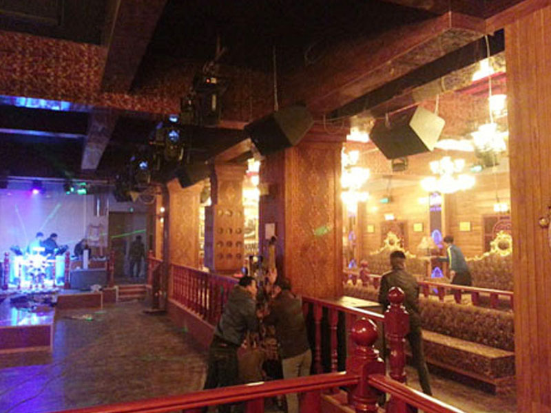 山东聊城爵色酒吧