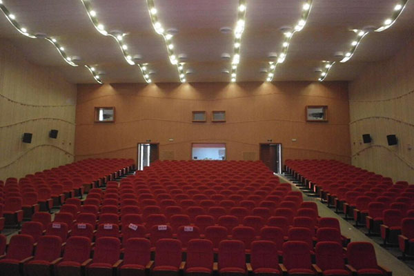 剧院香蕉视频最新网址在线观看