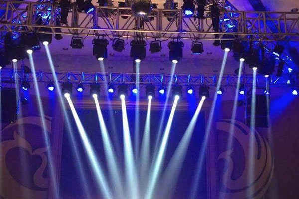 灯光香蕉视频最新网址在线观看设备